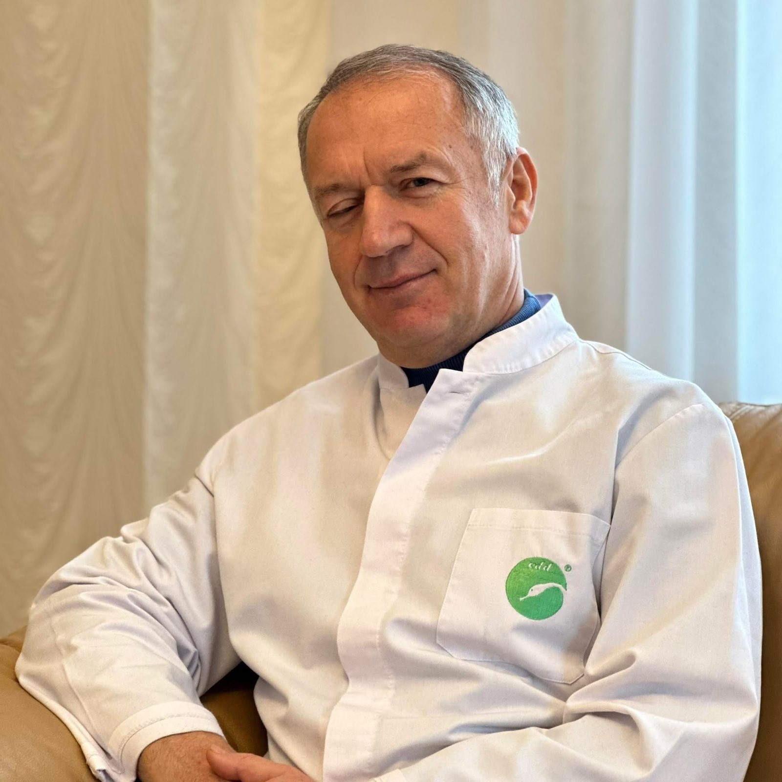 Деркач Іван Миколайович, гінеколог-онколог